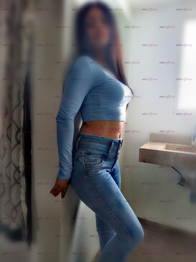 FOTOS DE SOY ANDREA CHICA SUPER FOGOSA Y COMPLACIENTE, VAMOS A COGER SUPER RICO!!