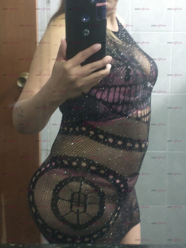 FOTOS DE ACRIS PONO EN BUSCA DE UNA BUENA POLLO GRANDE