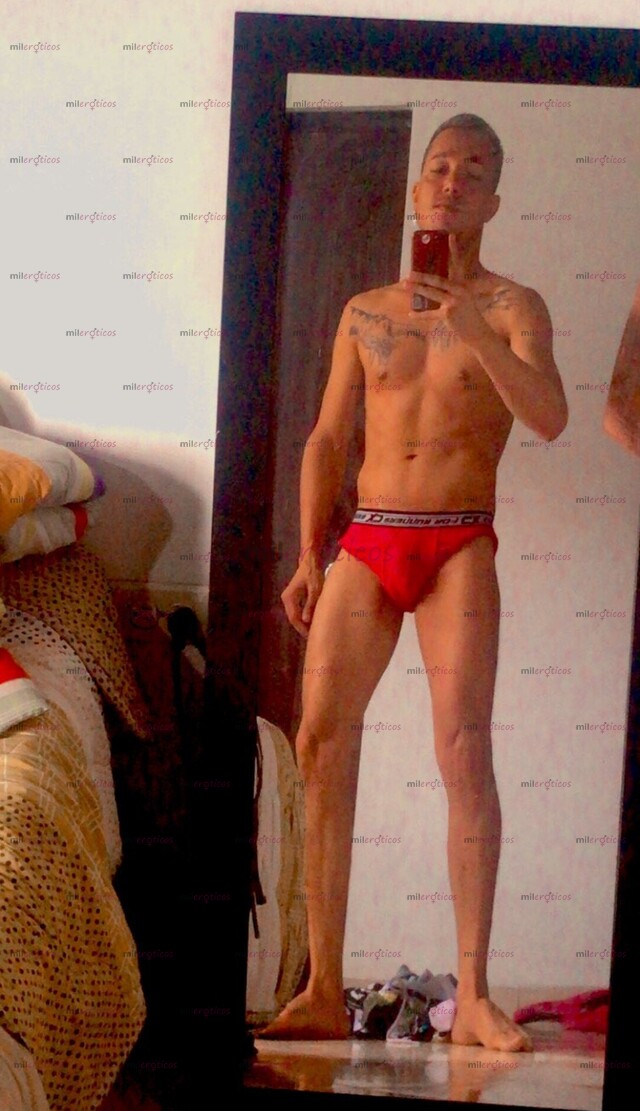 FOTOS DE SOY ALEX MORBOSO FETICHISTA . PARCHADO SIN AFAN .....