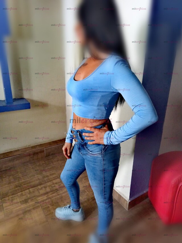 FOTOS DE SOY ANDREA UNA CHICA MUY COMPLACIENTE Y SÚPER CACHONDA