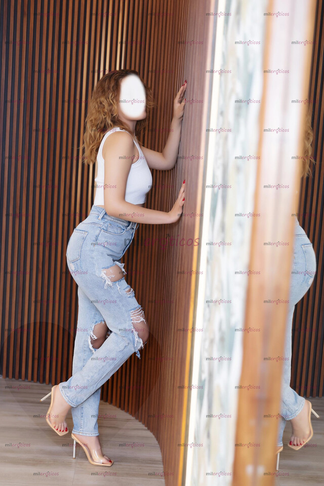 FOTOS DE CHICA AMATEUR DISPUESTA A APRENDER DE HOMBRES MADUROS Y EXPERIMENTADOS