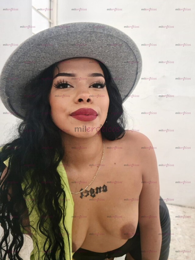 FOTOS DE ALASKA 18 AÑOS COMPLACIENTE, CACHONDA Y CON LUGAR!