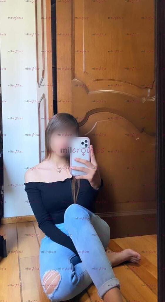 FOTOS DE PRUEBA ESTA DELICIOSITA JOVENCITA EN BUSCA DE UN HOMBRE CALIENTE Y MADURO