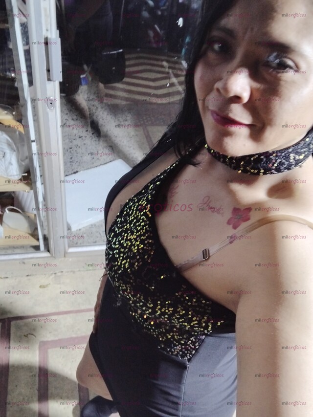 FOTOS DE LINDA PELINEGRA OJOS GRANDES RECIEN LLEGADA A TU CIUDAD