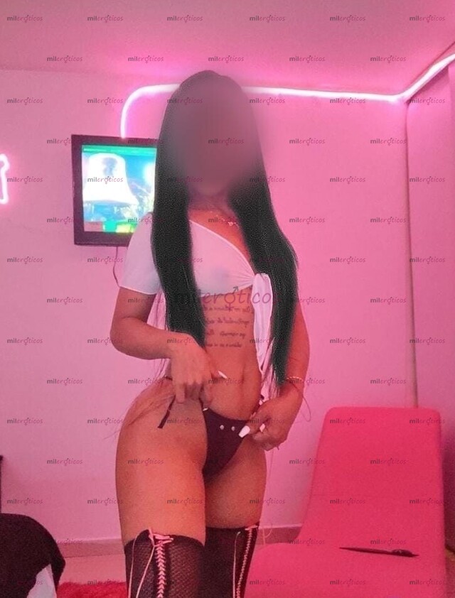 FOTOS DE PAISA ADICTA AL SEXO ANAL DURO DISPUESTA A COMPLACER EN TODO