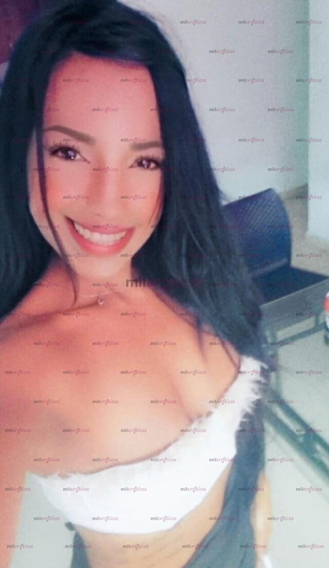 FOTOS DE PAISA ADICTA AL SEXO ANAL DURO DISPUESTA A COMPLACER EN TODO