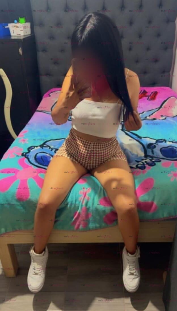 FOTOS DE SOY LA MAS ZORRITA Y FOGOSA QUE TU VERGA PUEDA PROBAR PAPI...