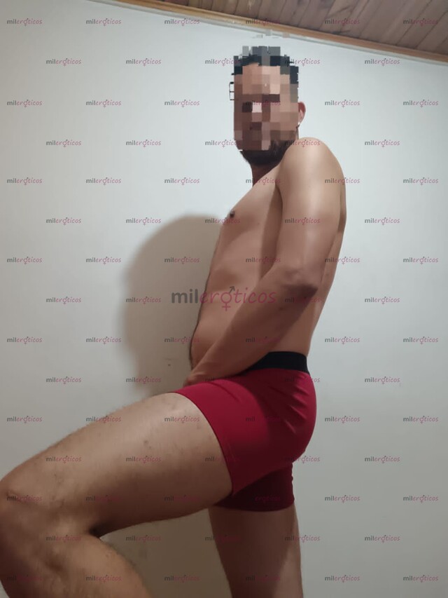 FOTOS DE HASSAN UN CHINO CARIÑOSO, DIVERTIDO, COMPLACIENTE Y MUY MENTE ABIERTA