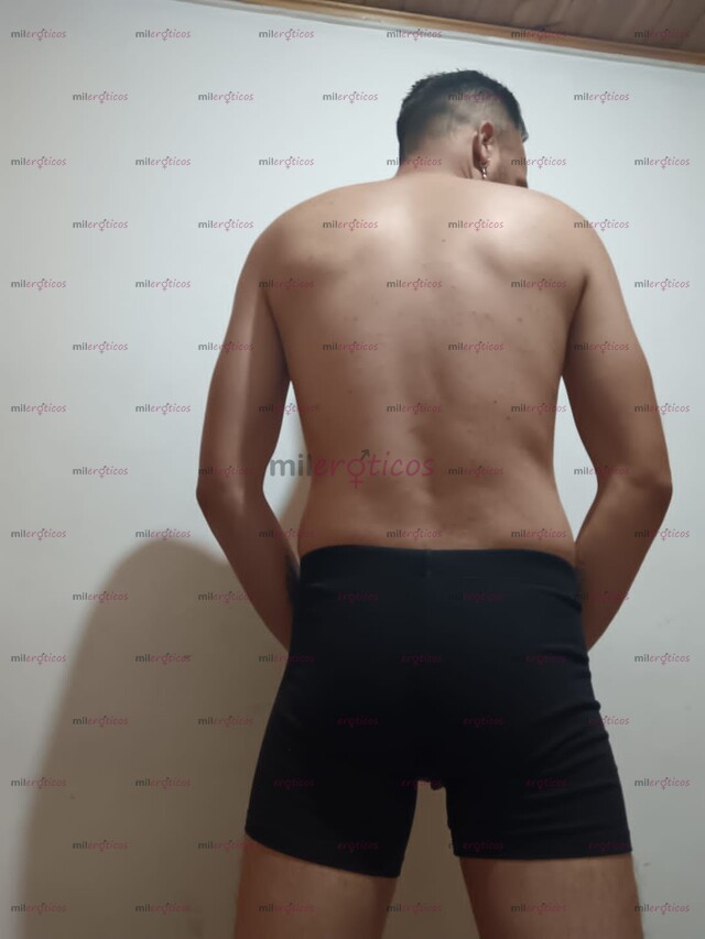 FOTOS DE HASSAN UN CHINO CARIÑOSO, DIVERTIDO, COMPLACIENTE Y MUY MENTE ABIERTA