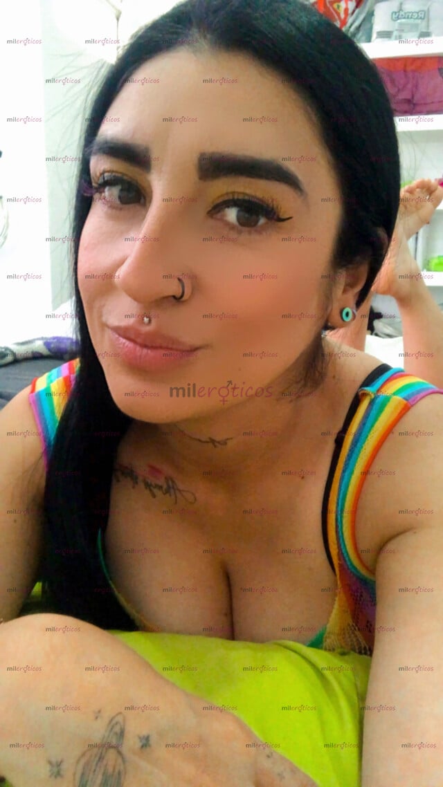 FOTOS DE HOLA ME LLAMO ANDREA SOY UNA CHICA ARRECHITA CON GANAS DE SACARTE TU LECHITA