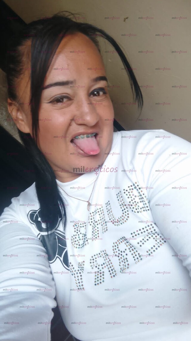 FOTOS DE GORDITA SEXY MUY HOT Y COMPLACIENTE DISPUESTA PARA TI