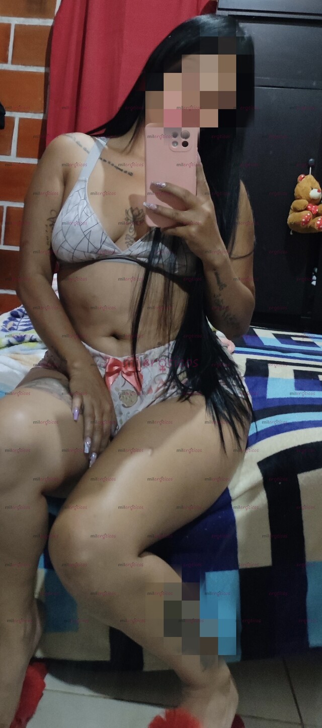 FOTOS DE VEN POR TU PERRITA CON GANAS DE LECHE EN MIS TETAS Y CULO