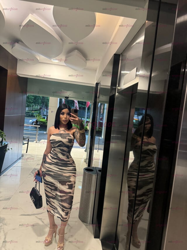 FOTOS DE CULONA TETONA Y MUY CALIENTE ME ENCANTA EL SEXO Y TODA LA PERVERSIÓN VEN PAPI
