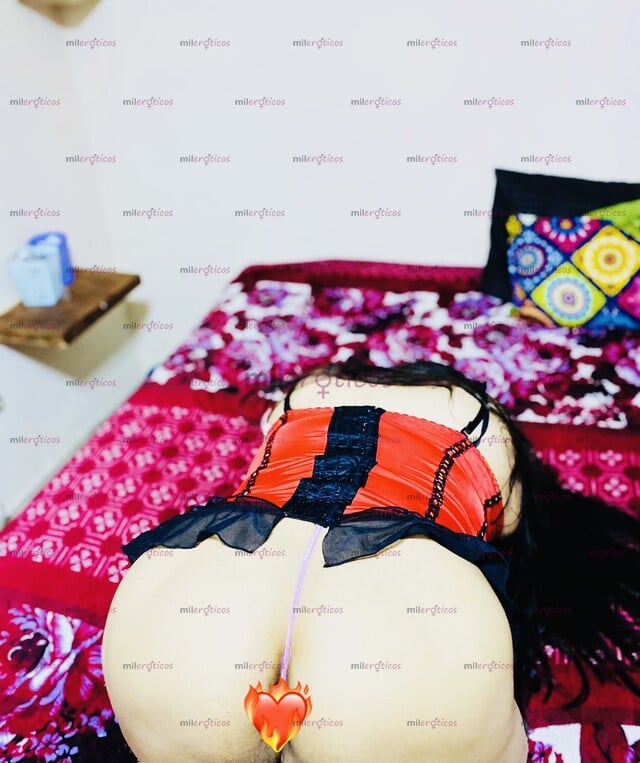 FOTOS DE SI BUSCAS UNA NENA GORDIBUENA CALIENTE, SUMISA Y EXPERTA EN EL ORAL AQUI ESTOY