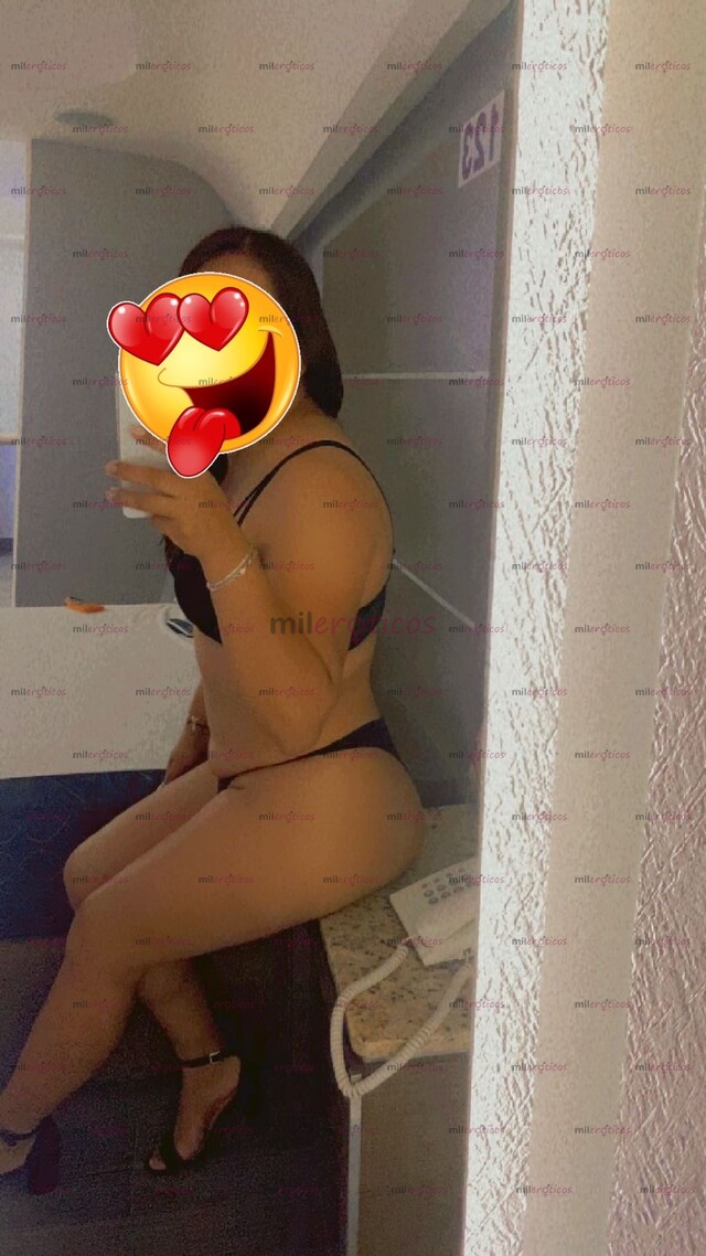 FOTOS DE PROMOCIÓN!! $900!!! PONME DE PERRITO PAPI, NENA DE 25 AÑOS SÚPER CALIENTE