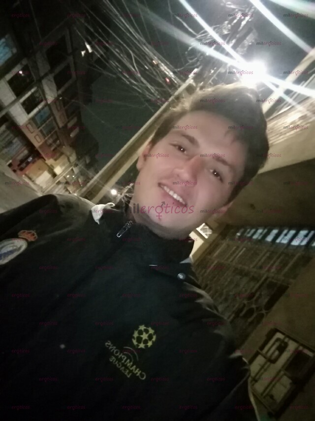 FOTOS DE SOY ÁNGEL, FLACO BIEN DOTADO PUESTO PARA COMPLACERTE