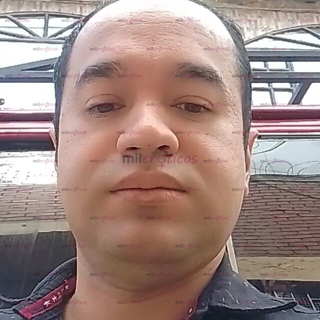 FOTOS DE PAREJA COMPLACIENTE BN CALIENTES, LLANERA ES COMO UN VICIO SI LA PRUEBAS QUIERA