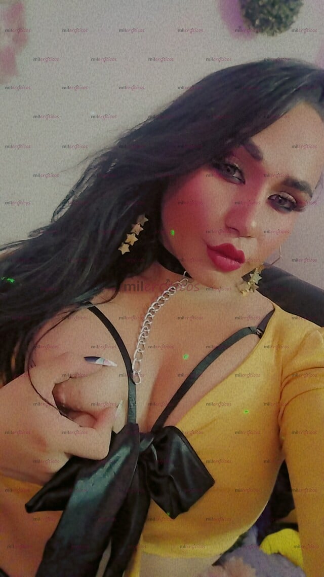 FOTOS DE TRIOS CALIENTE DIVERTIDA COMPLACIENTE MASAJE CON FINAL FELIZ BIEN DELICIOSO