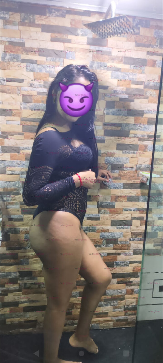 FOTOS DE SOY UNA HERMOSA MORENA FOGOSA CON GANAS DE COMPLACERTE EN TUS FANTACIAS HEROTICA