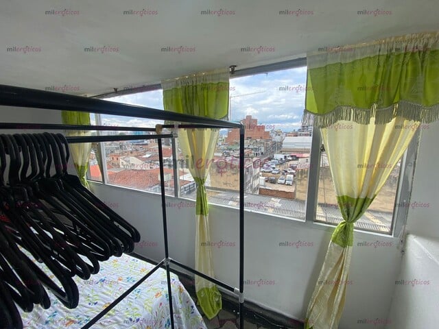 FOTOS DE HERMOSA HABITACION POR RATOS DIAS Y SEMANAS EXCELENTE UBICACION CHAPINERO