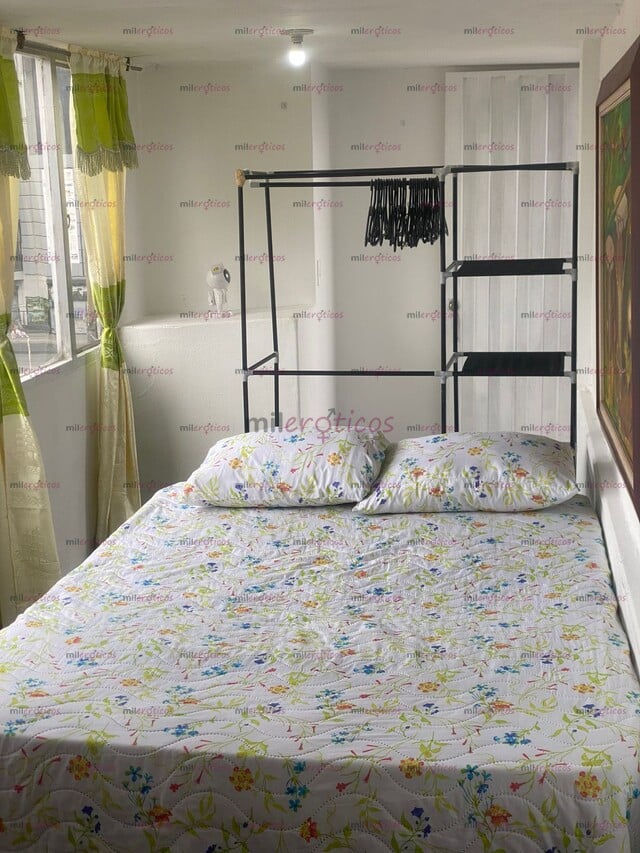FOTOS DE HERMOSA HABITACION POR RATOS DIAS Y SEMANAS EXCELENTE UBICACION CHAPINERO