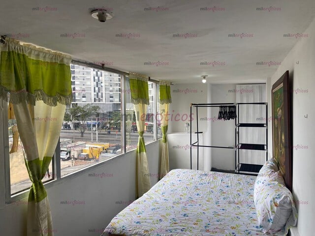FOTOS DE HERMOSA HABITACION POR RATOS DIAS Y SEMANAS EXCELENTE UBICACION CHAPINERO