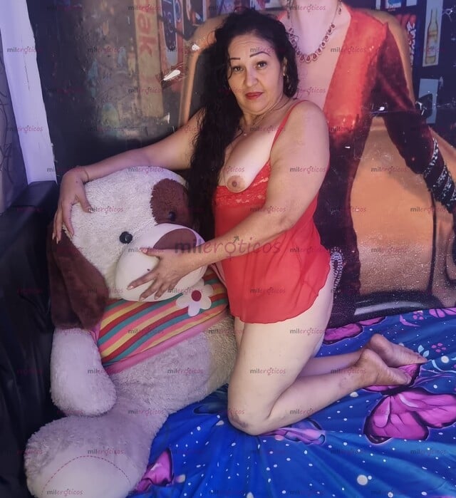 FOTOS DE MELINA, MUJER MADURA DISPUESTA A COMPLACER TODOS SUS CAPRICHOS SEXUALES