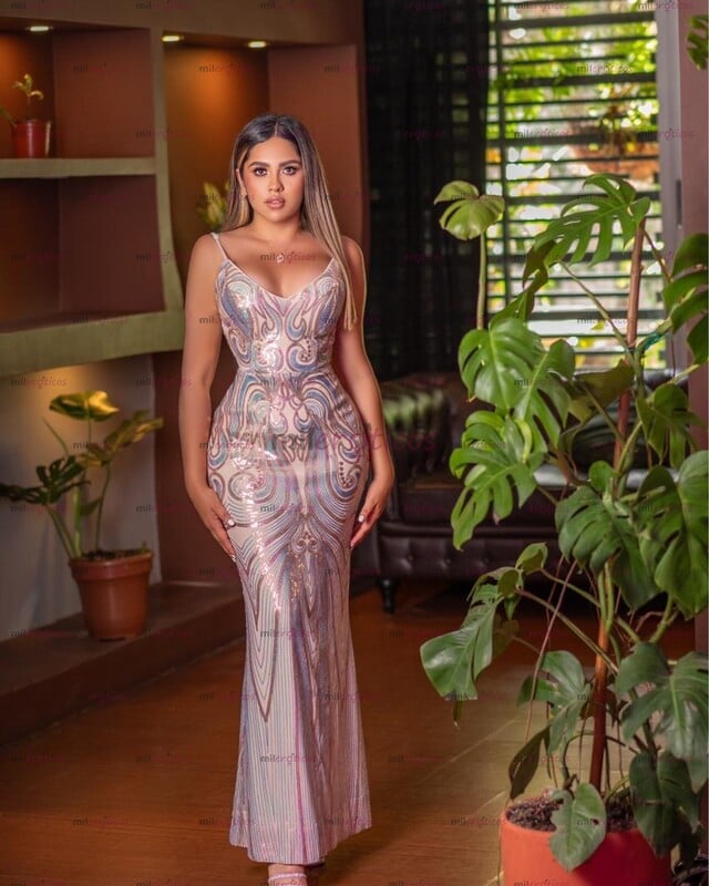 FOTOS DE DULCE Y TIERNA COLOMBIANA, NO TE VOY A COBRAR BARATO.