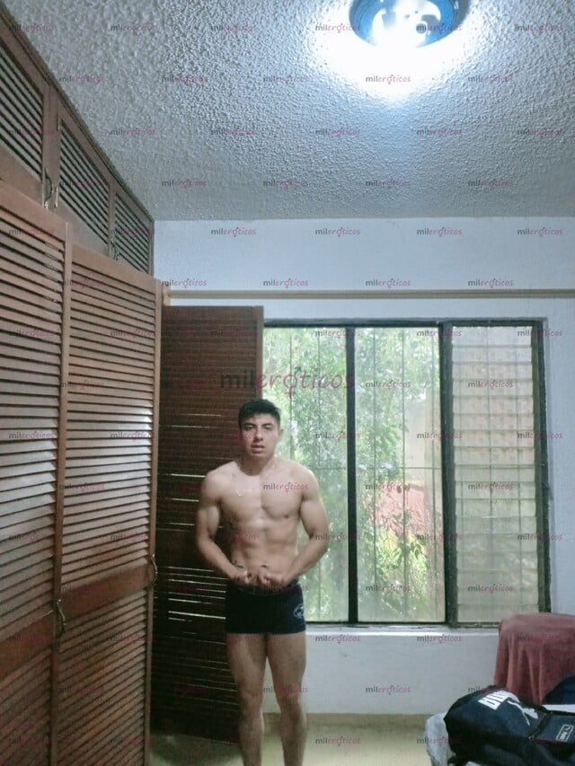 FOTOS DE JOVEN ESTUDIANTE VERGON DISPUESTO A CUMPLIR TUS MÁS ENFERMAS FANTASÍAS