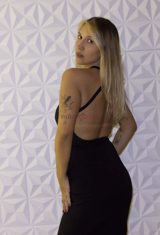 Sou isa aguiar terapeuta tantrica e ofereco sessoes de autoconhecimento e equilibrio atraves da tantra utilizo tecnicas de respiracao toque e meditaca...