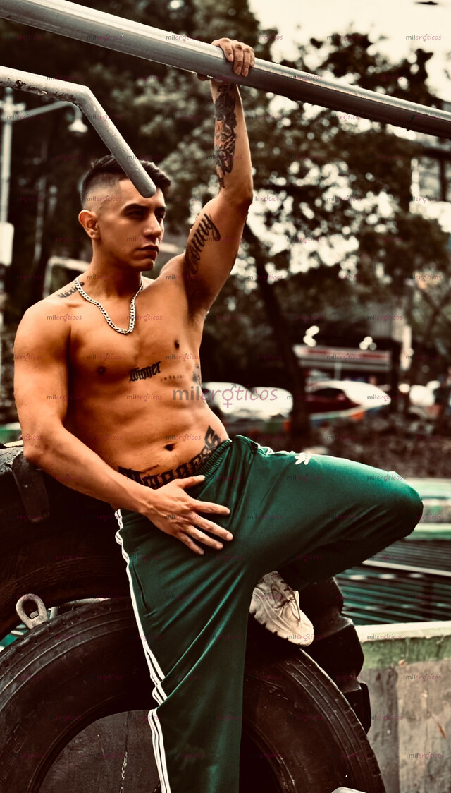 FOTOS DE BISEXUAL XL MACHIN MEXICANO CON VERGA DURA PARA TI