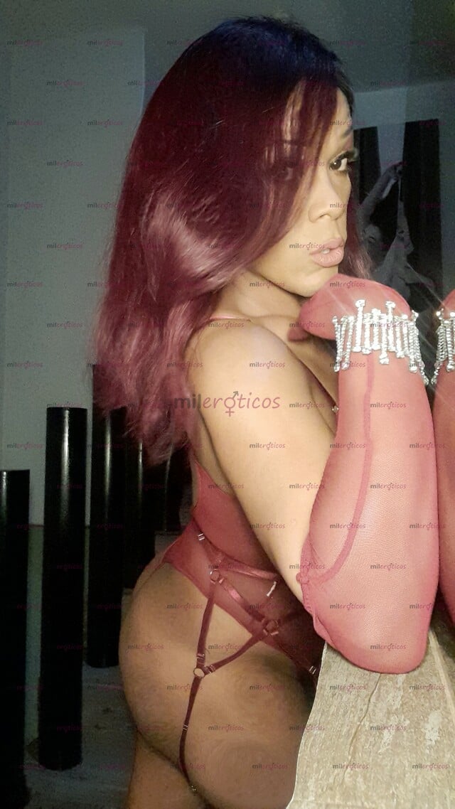 FOTOS DE UN CUERPO DE NENA CON UNAS BELLAS NALGAS PARADAS Y UN CULO PARA MORD