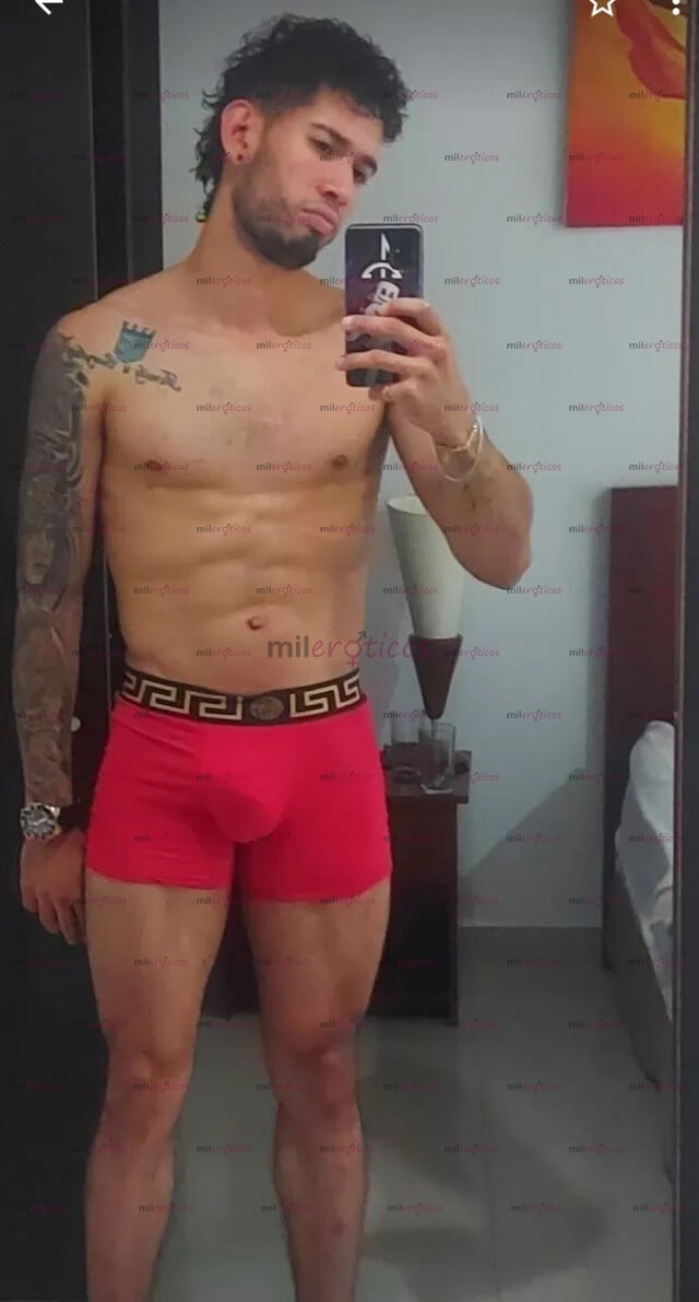 FOTOS DE HOLA! SOY MIGUEL UN HOMBRE EXTRANJER,DELGADO, ATLÉTICO VARONIL, GUAPO Y PROFESIO