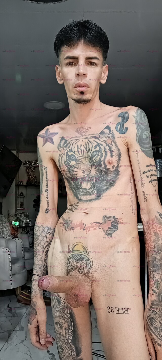 FOTOS DE FLACO FETICHERO MORBOSO ACTIVO TATUADO BLANCO