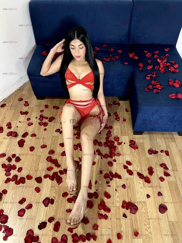 FOTOS DE HOLA MIS AMORES SOY CANDY TU VERDADERA TENTACIÓN Y FANTASÍA ECHA REALIDAD