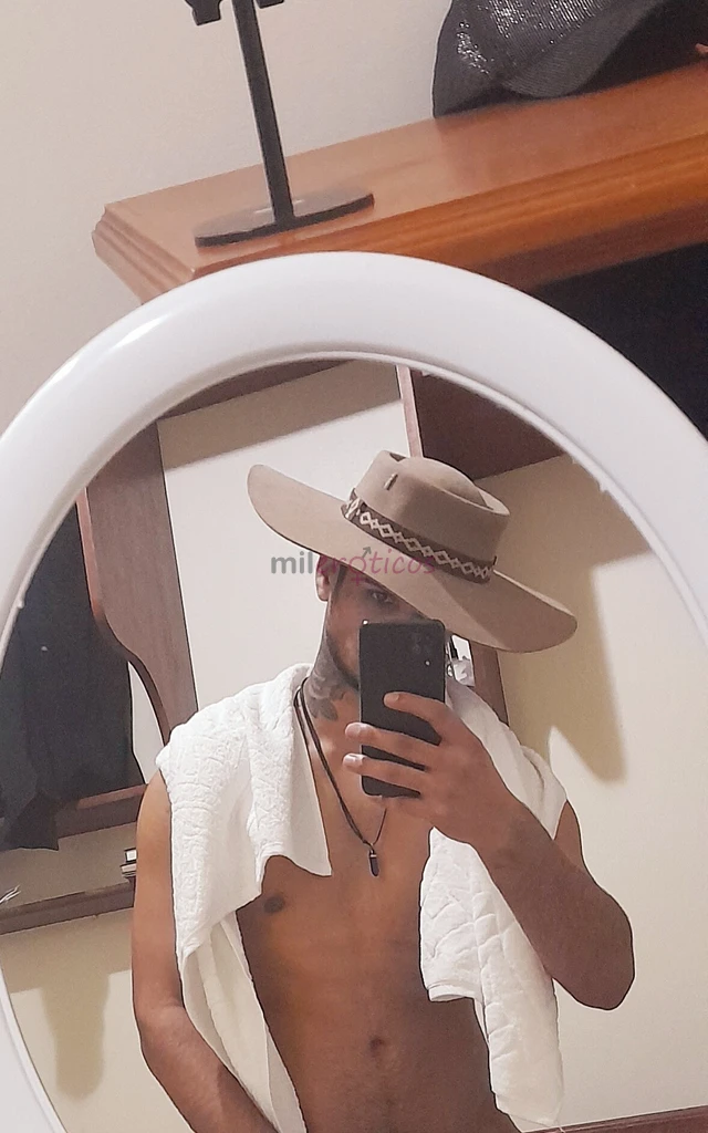 Eu sou refinamento e classe misturados com o verdadeiro romance e uma eu sou refinamento e classe misturados com o verdadeiro romance e uma natureza a...