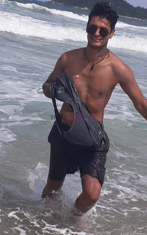 Eu sou refinamento e classe misturados com o verdadeiro romance e uma eu sou refinamento e classe misturados com o verdadeiro romance e uma natureza a...