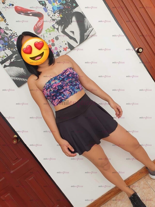 FOTOS DE ME LLAMO ANDREA, HERMOSA NENA DE 22 AÑOS DISPONIBLE EN DOMICILIO EL DÍA DE HOY ,