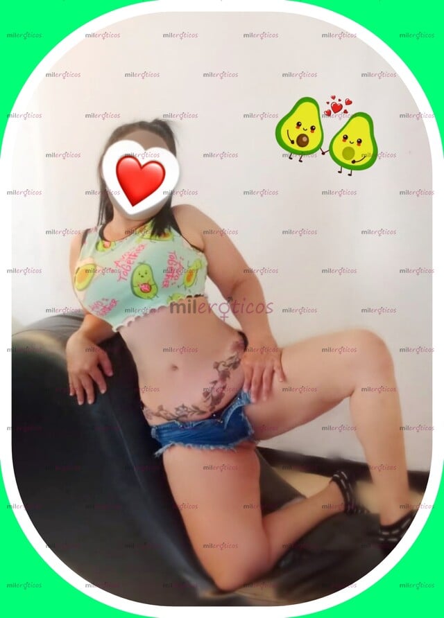FOTOS DE VEN AMOR A DISFRUTAR DE LA MEJOR MAMADA AL NATURAL CON BESITO NEGRO
