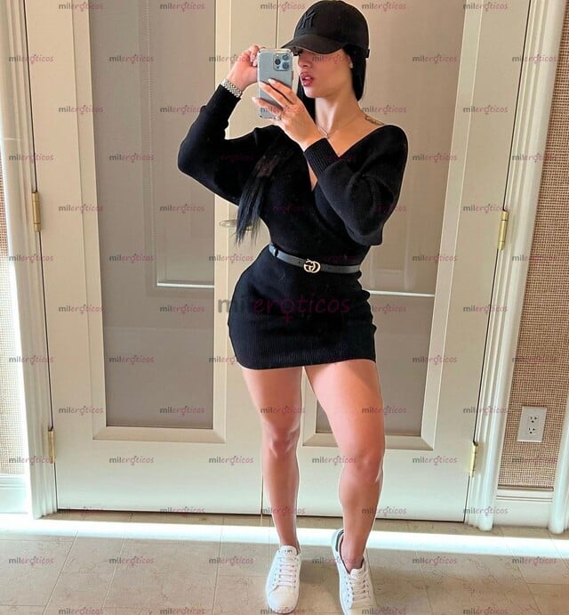 FOTOS DE POCOS DÍAS TU PRINCESA CON PENE TATUADA TETONA CULIONA