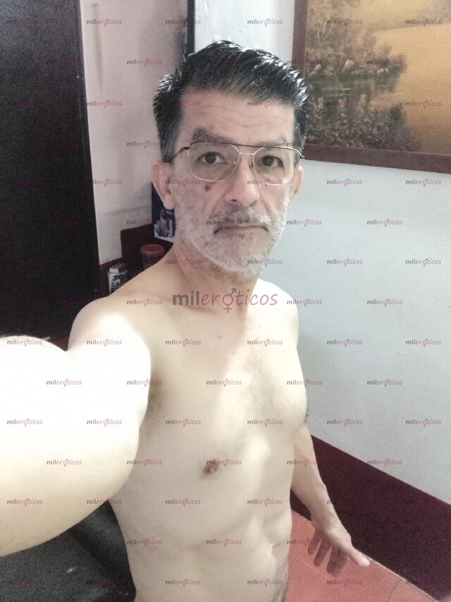 FOTOS DE MASAJISTA DIDO LOPEZ MEDELLIN COLOMBIA LINEA UNICA 311 370 5962 604 217 4262