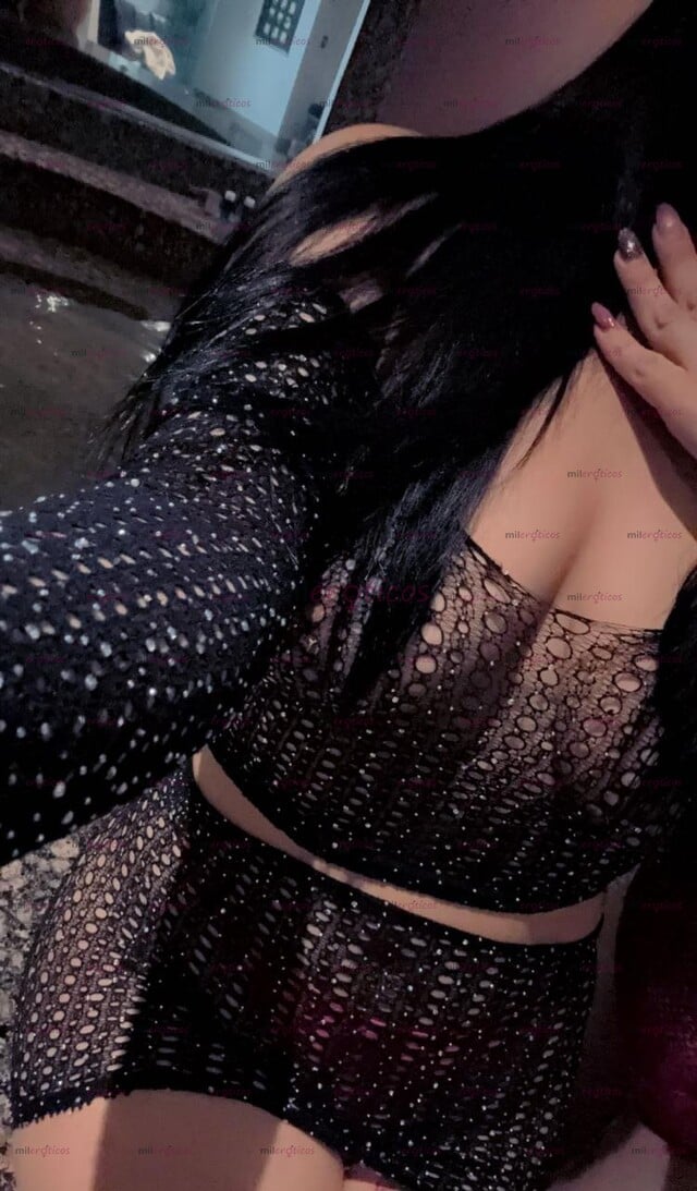 FOTOS DE YA ESTOY AQUÍ PARA DEJAR QUE DISFRUTES DE MI Y ME HAGAS MUCHAS COSAS RICAS