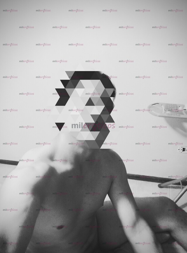 FOTOS DE AXEL DION TOTALMENTE DISPONIBLE Y APERTURADO A TODAS SUS FANTASÍAS SEXUALES