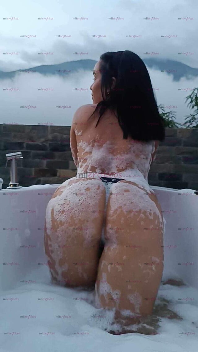 FOTOS DE SERÉ TU MUJER FAVORITA, DAME TODA TU LECHITA AMOR