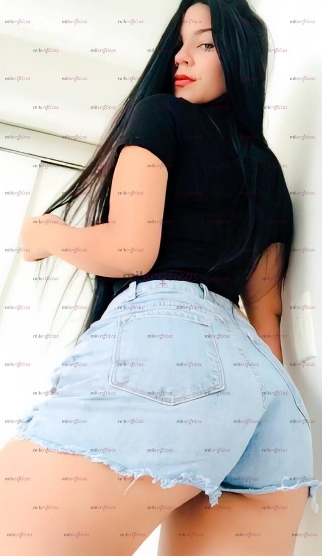 FOTOS DE HERMOSA VENEZOLANA , REAL E IDEAL PARA TUS GANAS SEXUALES.