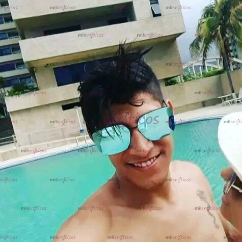 FOTOS DE HOLA COMO ESTÁN ME LLAMOS LUIS TENGO 23CM