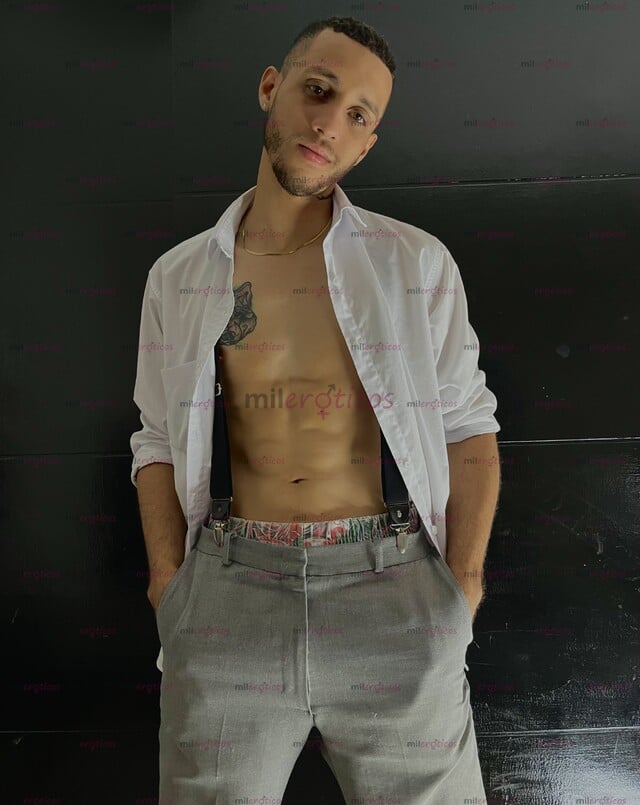 FOTOS DE HOLA , QUE TAL SOY JOSTIN, TENGO 23 SOY UN CHICO HETERO CALIENTE PERO DECENTE.
