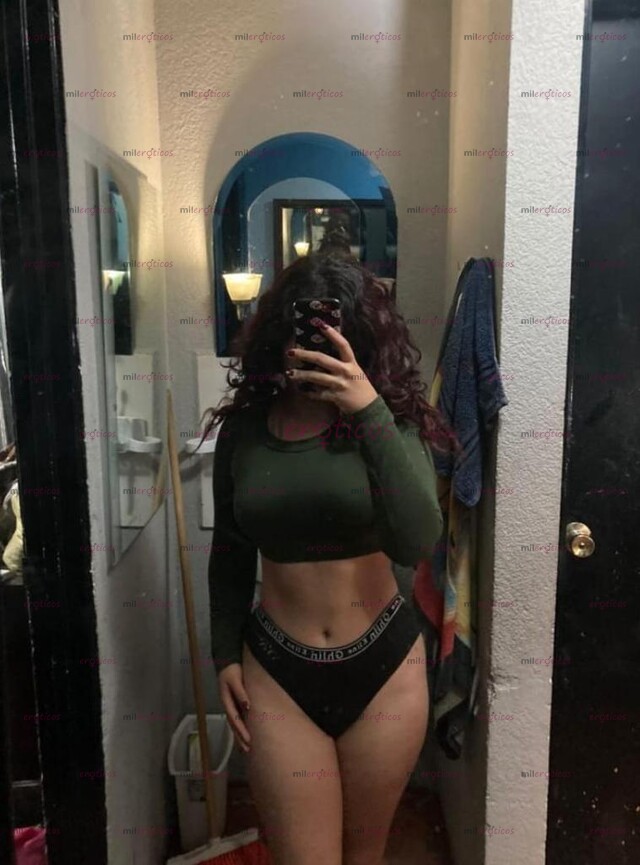 FOTOS DE SOY UNA NENA SÚPER ARDIENTE Y SENSUAL TE LA VOY A MAMAR COMO NADIE