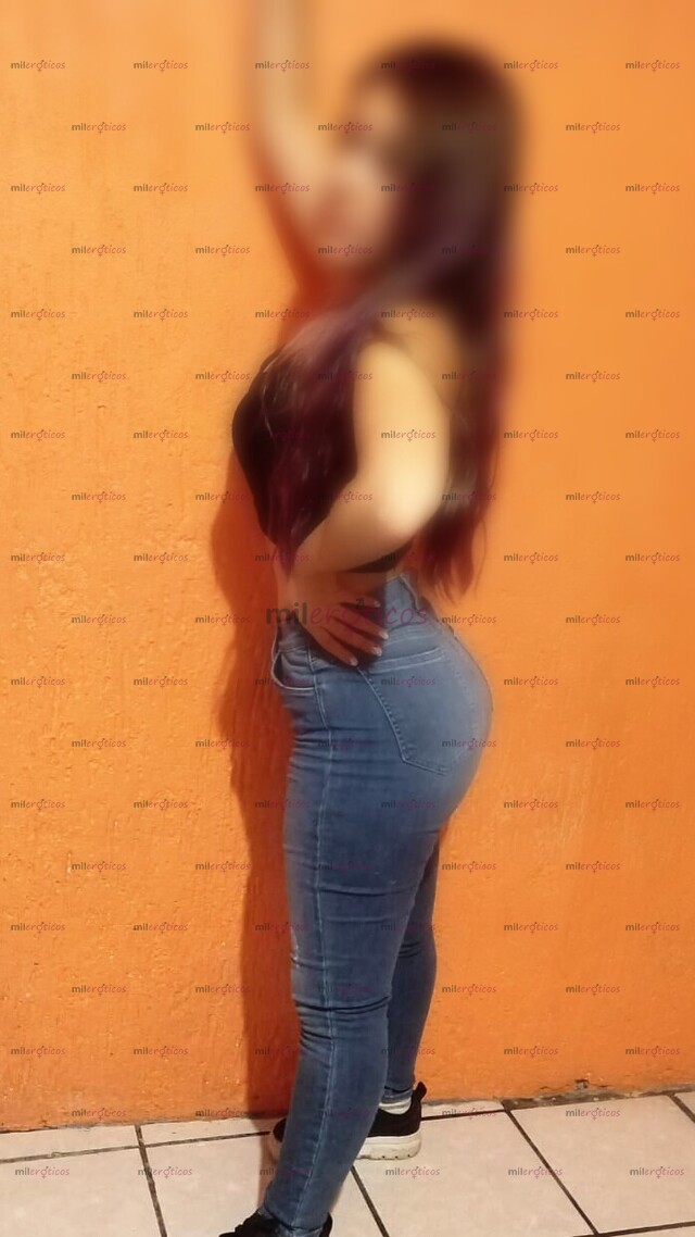 FOTOS DE CALIENTE CON GANAS DE UN BUEN MACHO QUE ME AGA SUYA SERÉ TU JUGUETE