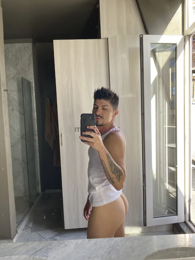 Prefiero no describir mucho me gusta que lo sientas si buscas una experiencia que despierte tus sentidos y te haga explorar nuevas sensaciones aqui en...